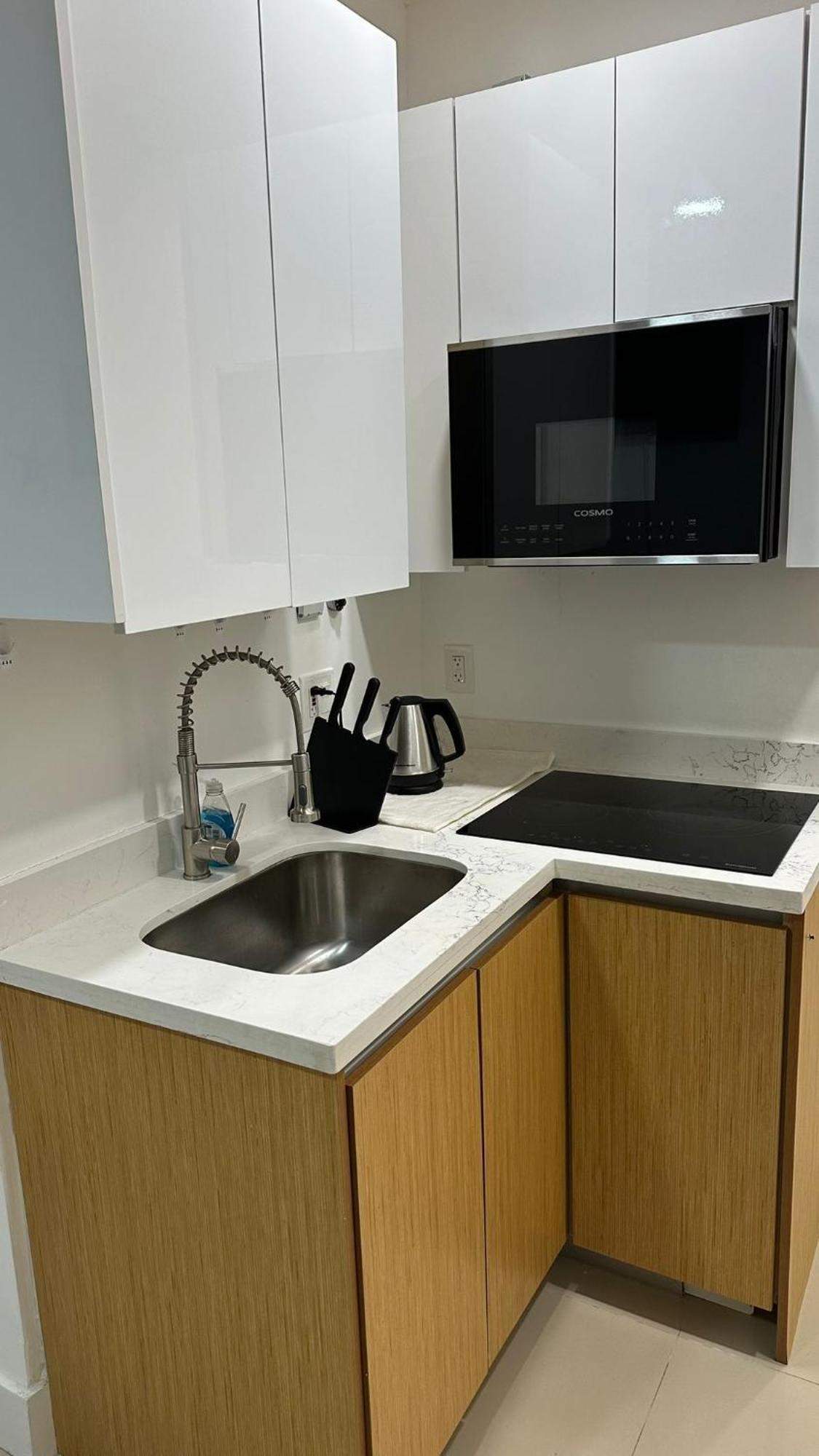 103 Miami Shared Rooms For Men Central Comfortable, Affordable エクステリア 写真